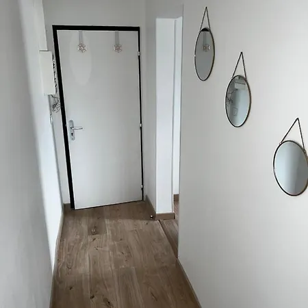 Alma'home Apartman *